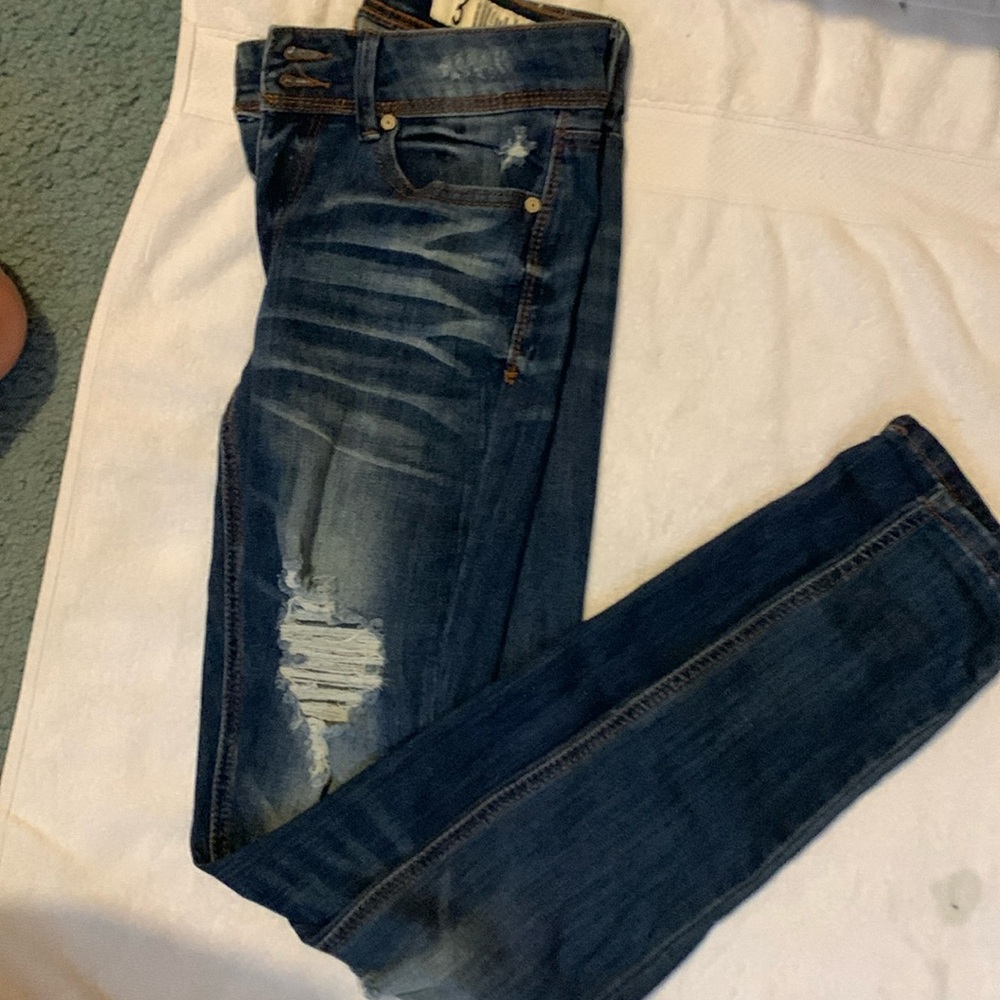 Indigo jeans